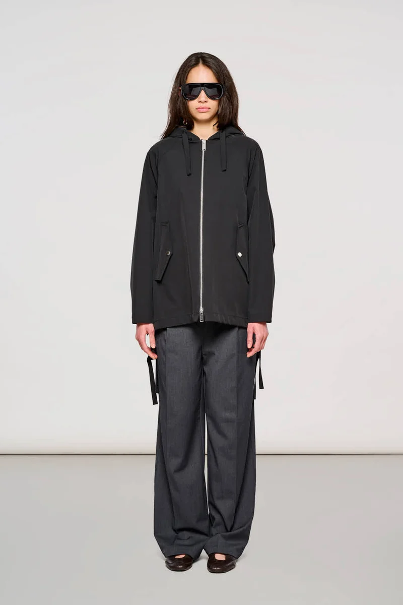 1100 Wien Cape Jacket Two Layers Black