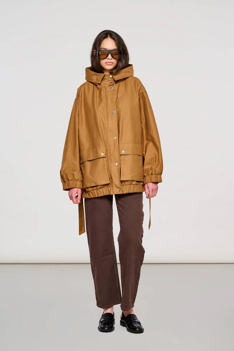 5730 Basel Parka in Waxed Cotton Chipmunk
