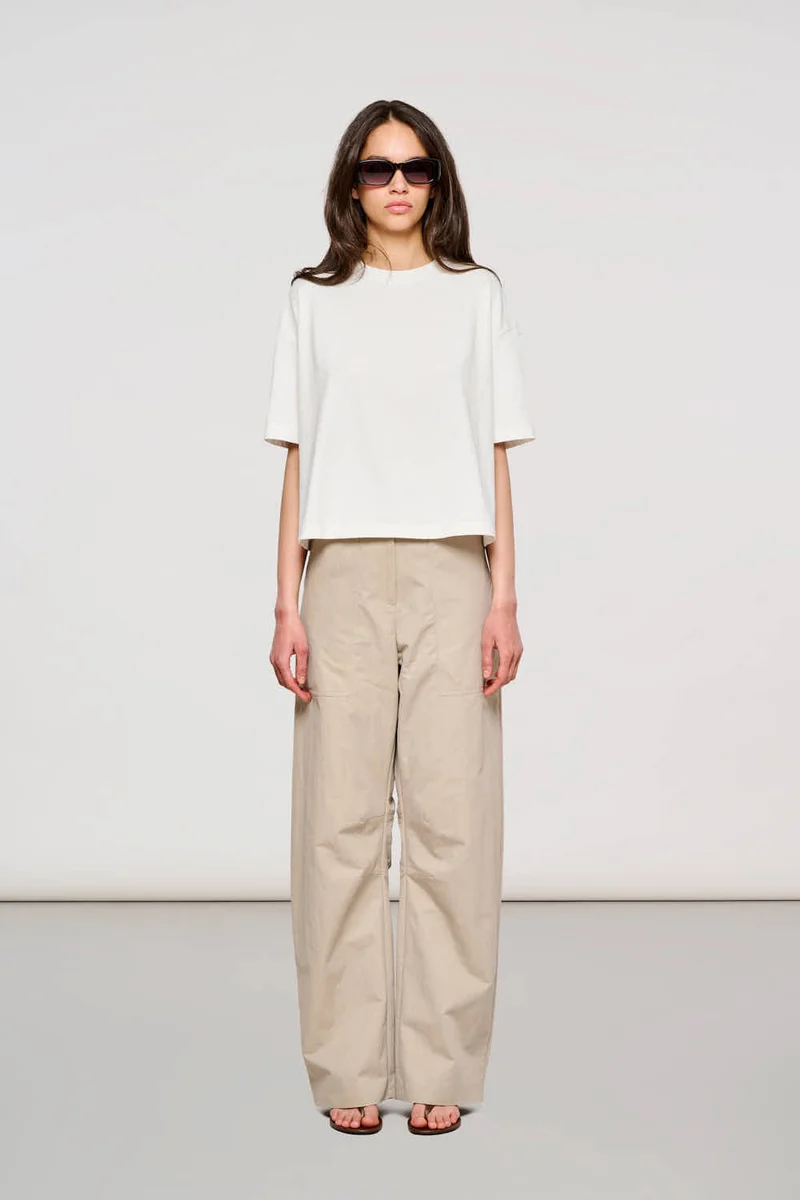 9000 Brera Wide Pant in Cotton Tech Oxford Tan