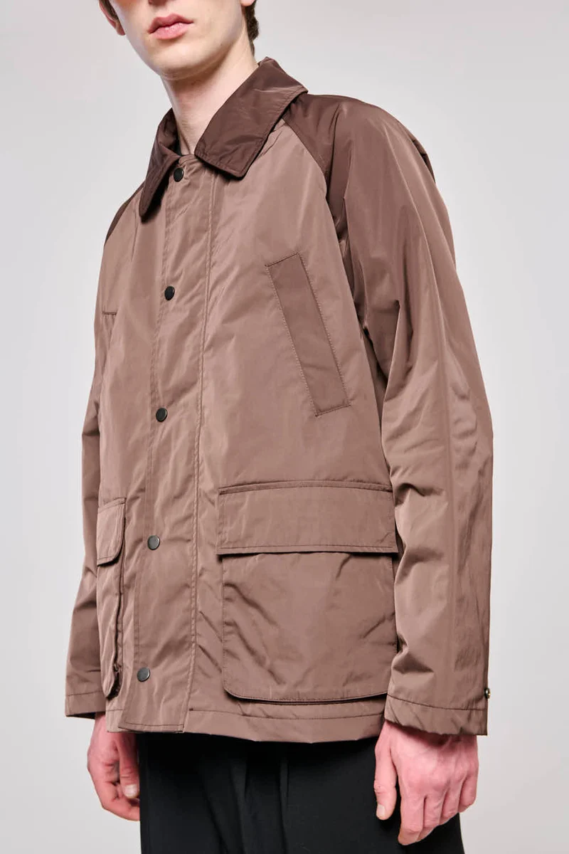 0100 Gent Field Jacket in Memory Bitter Chocolate