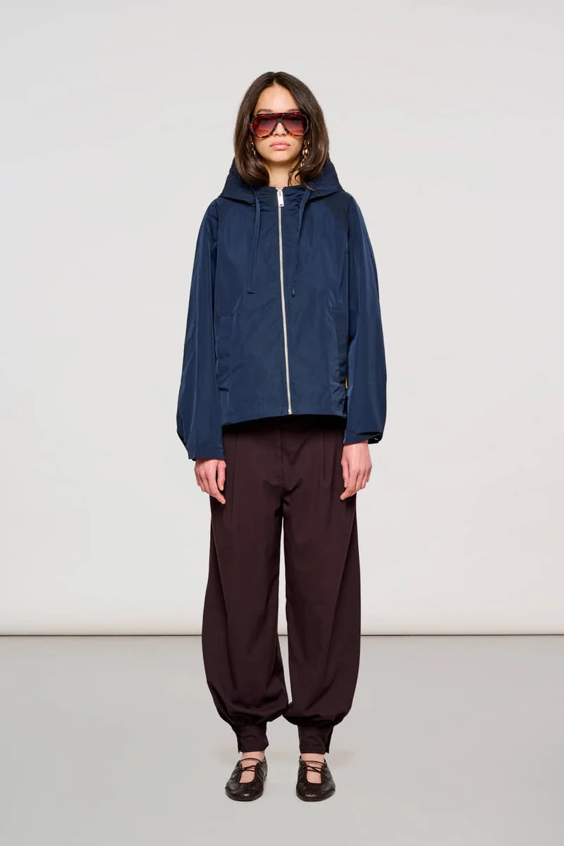 8000 Wien Zip Jacket in Memory Total Eclipse