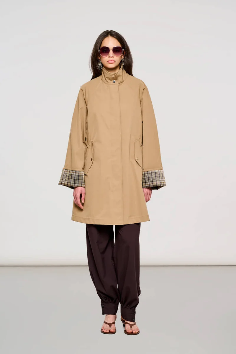 1000 York Raincoat in Two Layers Incense