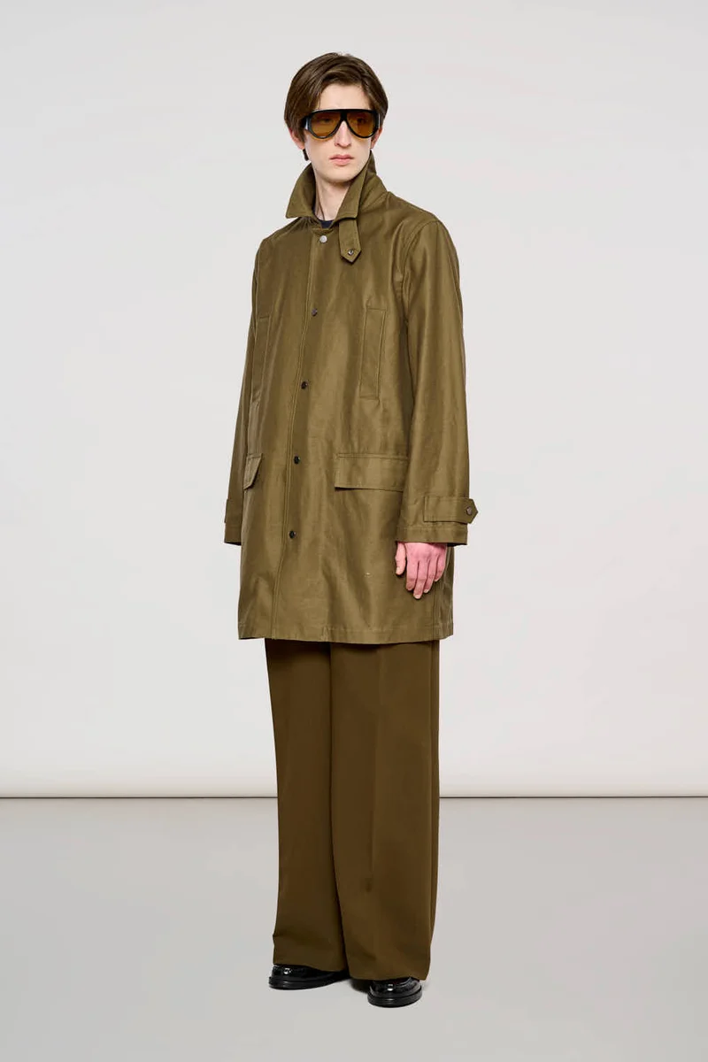 1200 York Raincoat in Waxed Cotton Dark Olive