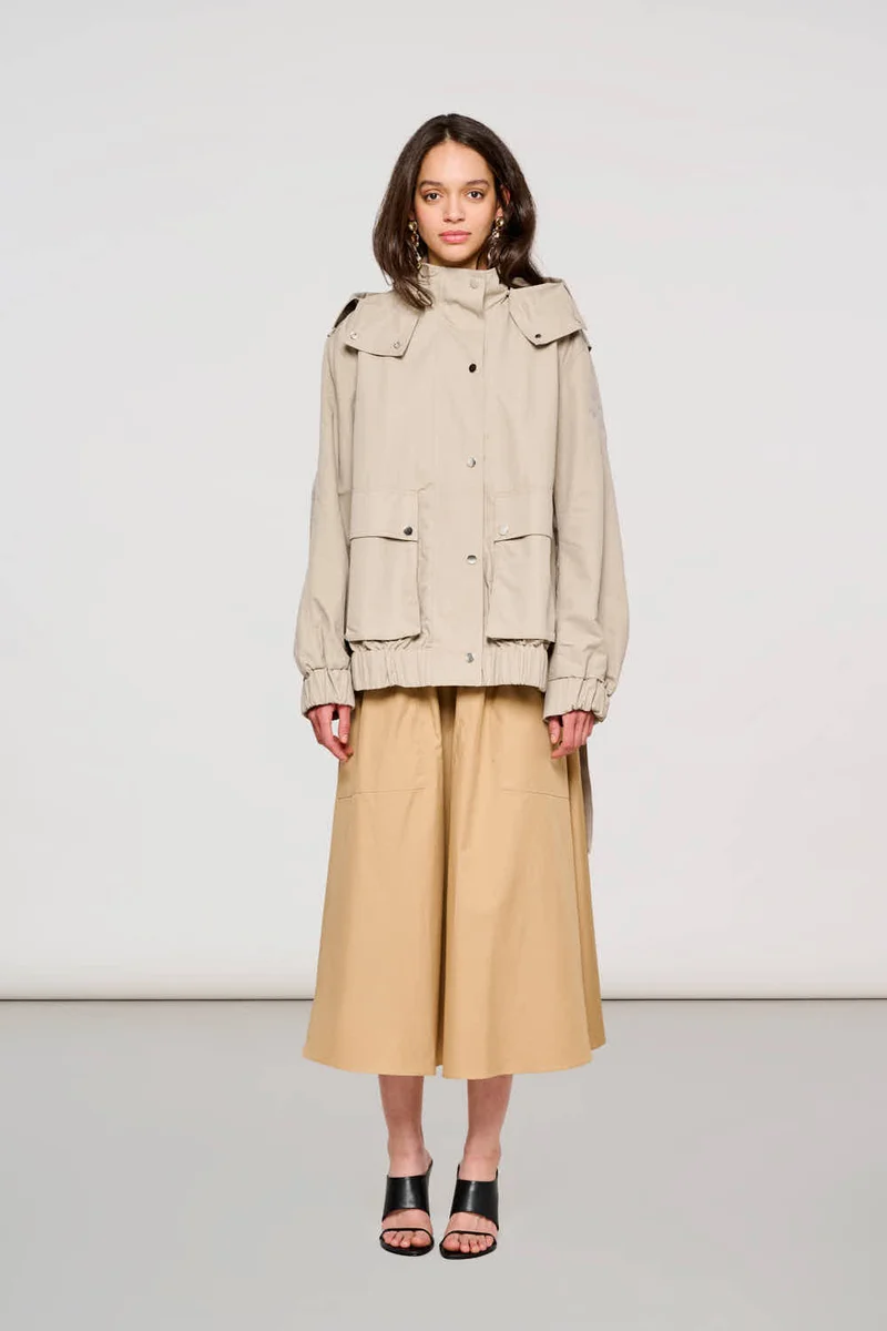 57200 Basel Parka in Cotton Tech Oxford Tan