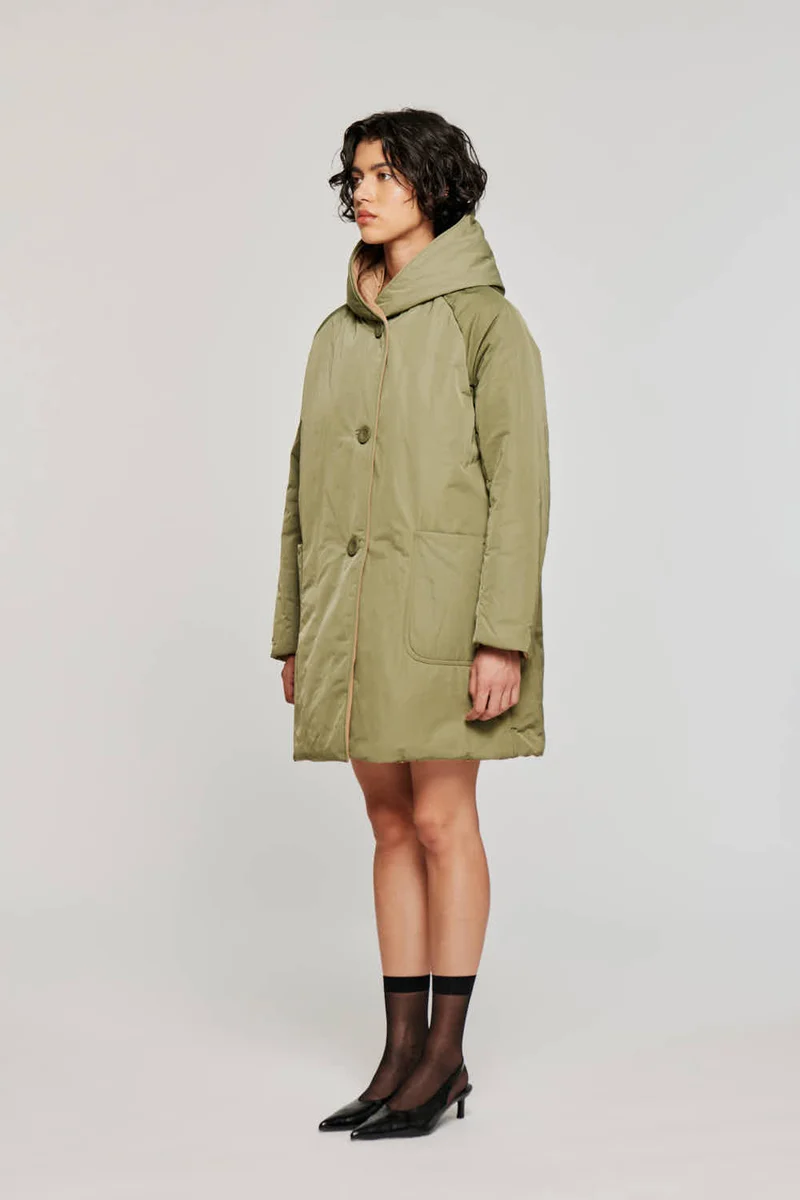 9410 GIACCA LUNGA REVERSIBILE IN NYLON IDROREPELLENTE VERDE MILITARE CAMMELLO