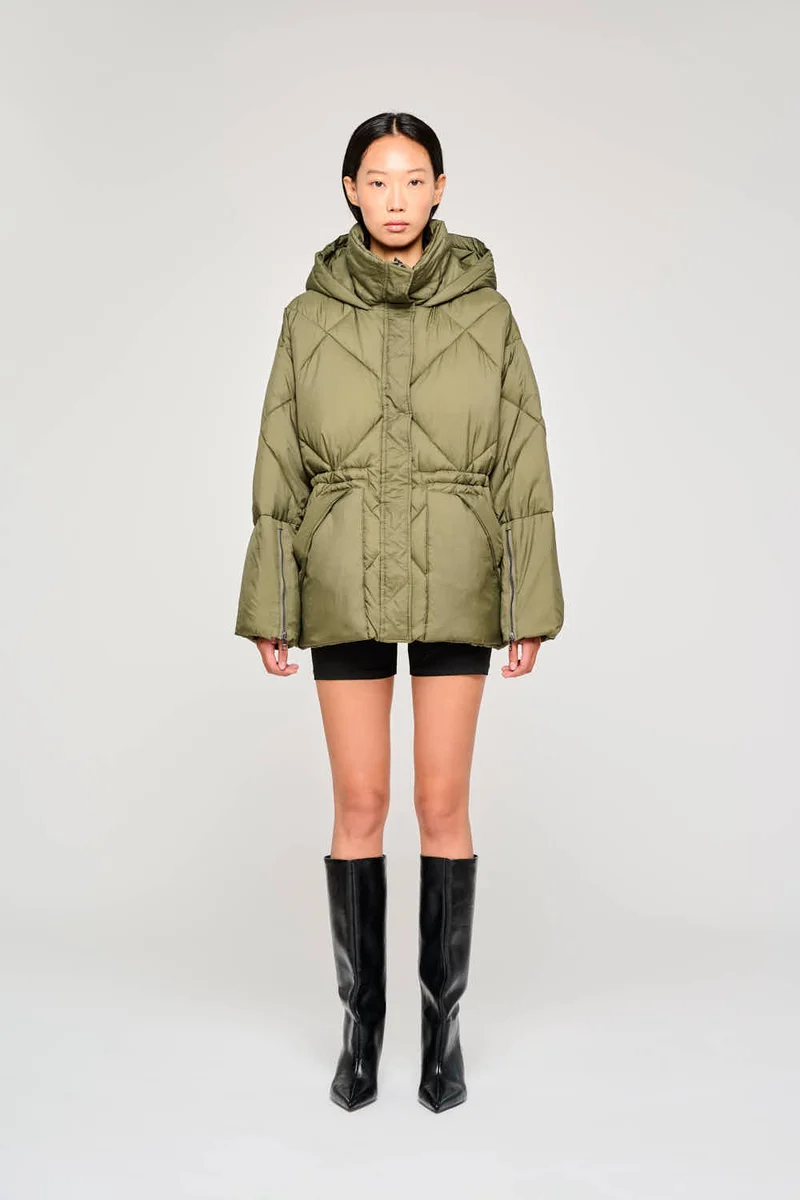9334 GIACCA TRAPUNTATA CON COULISSE VERDE MILITARE