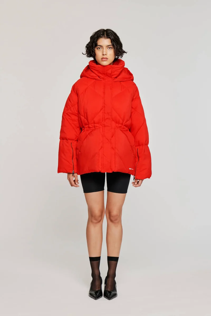 9334 GIACCA TRAPUNTATA CON COULISSE ROSSO