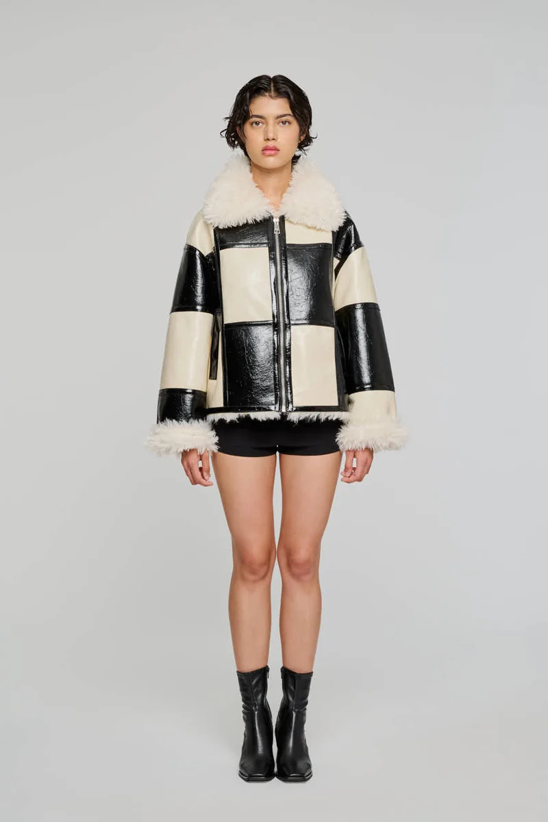 9338 GIACCA ECO SHEARLING A QUADRI NERO BIANCO