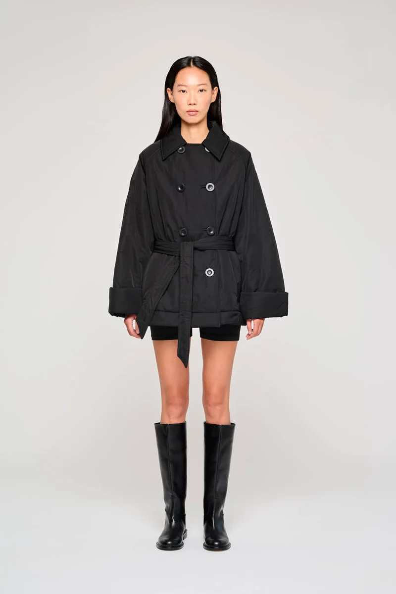 9313 GIACCA DOPPIOPETTO CORTA CON CINTURA IN NYLON NERO