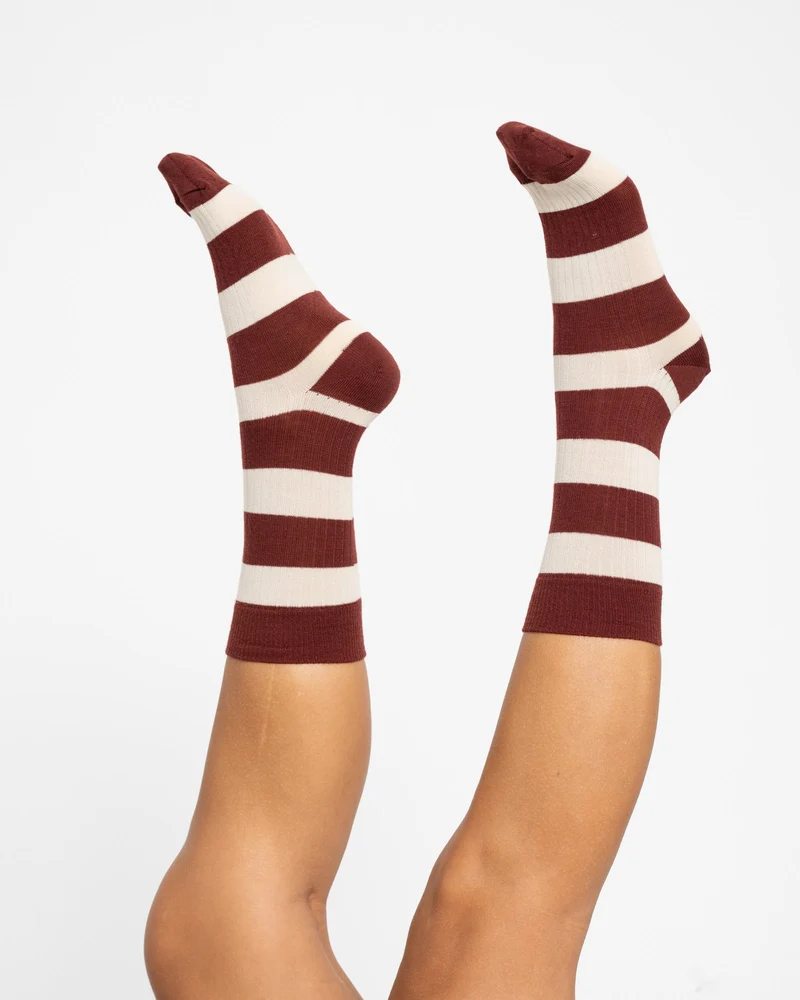 Regina Socks Wine Red