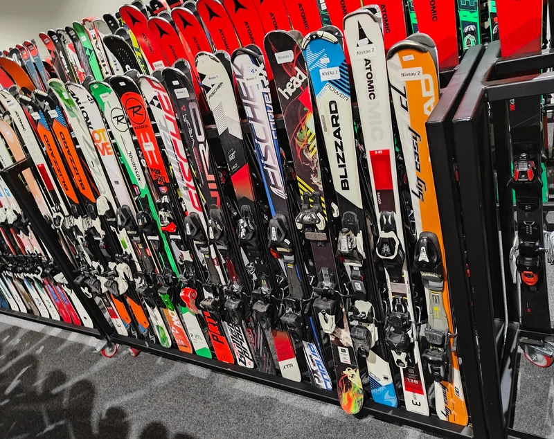 Rek 19: ski's gebruikt tussen 130 - 148 cm