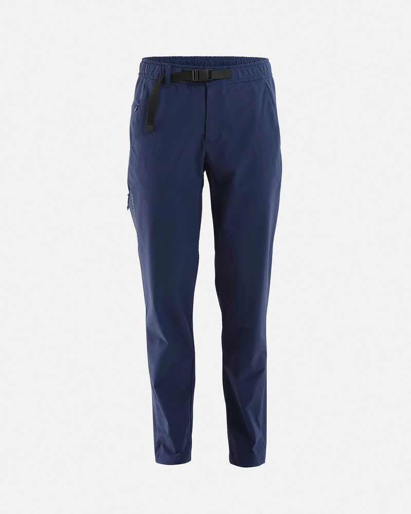 Technical mountain chino