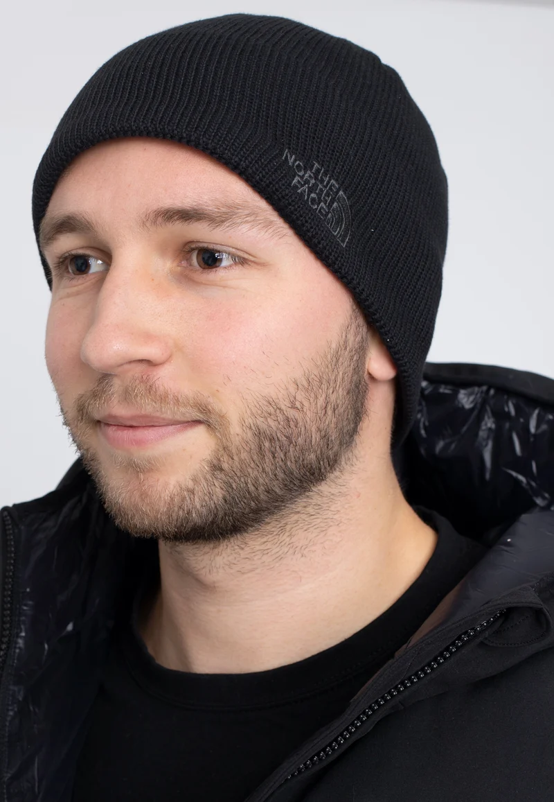 Bones beanie
