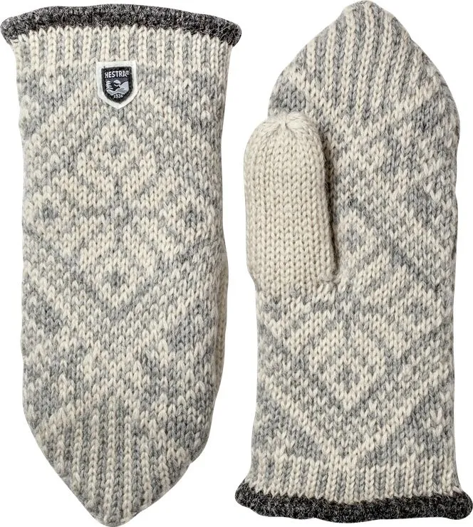 Nordic wool mitt