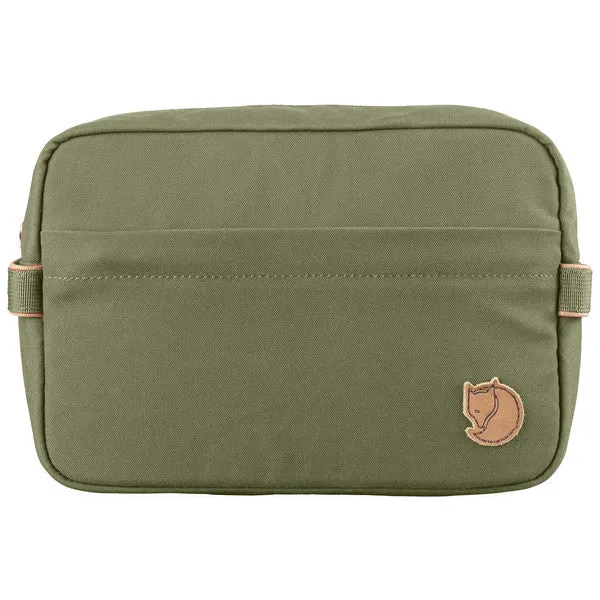 Travel toiletry bag