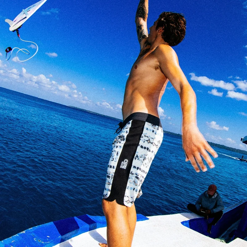 Search Series 3-2-One Cordura 19" Boardshort