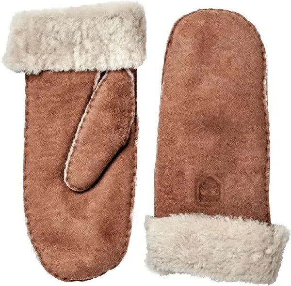 Sheepskin mitt