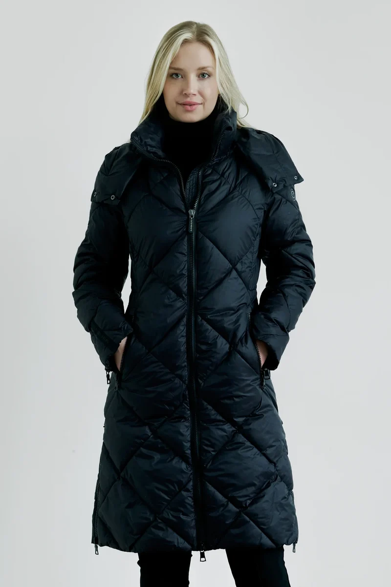 Eleven Elfs Saga Long Vegan Down Coat - Black