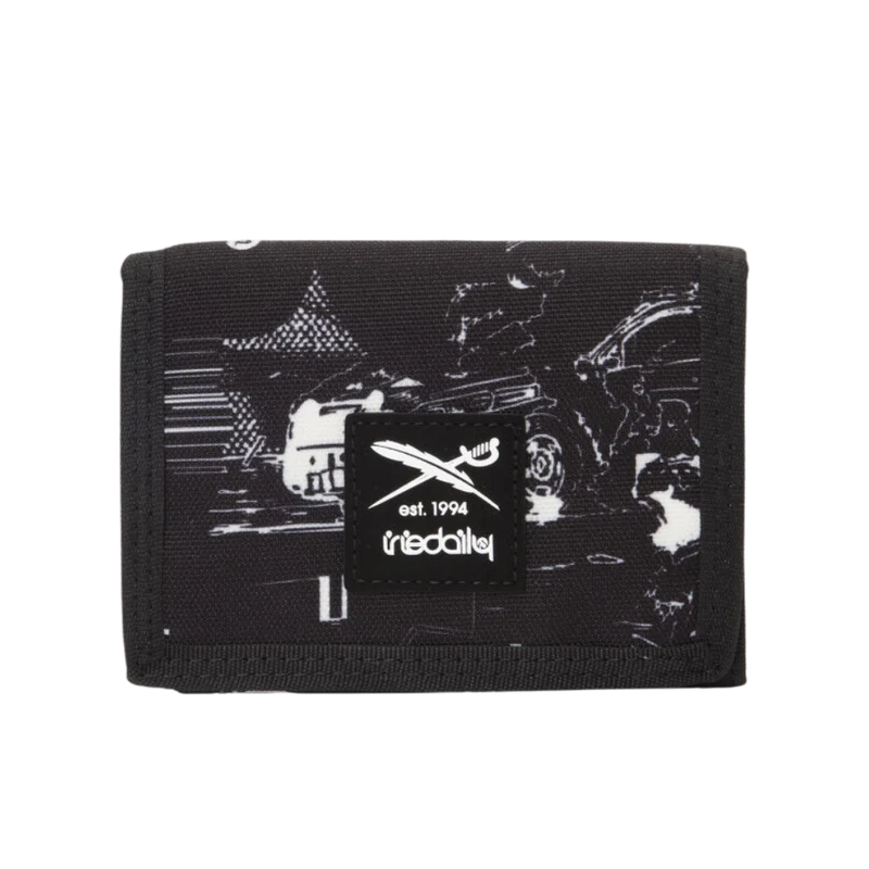 Resort Wallet