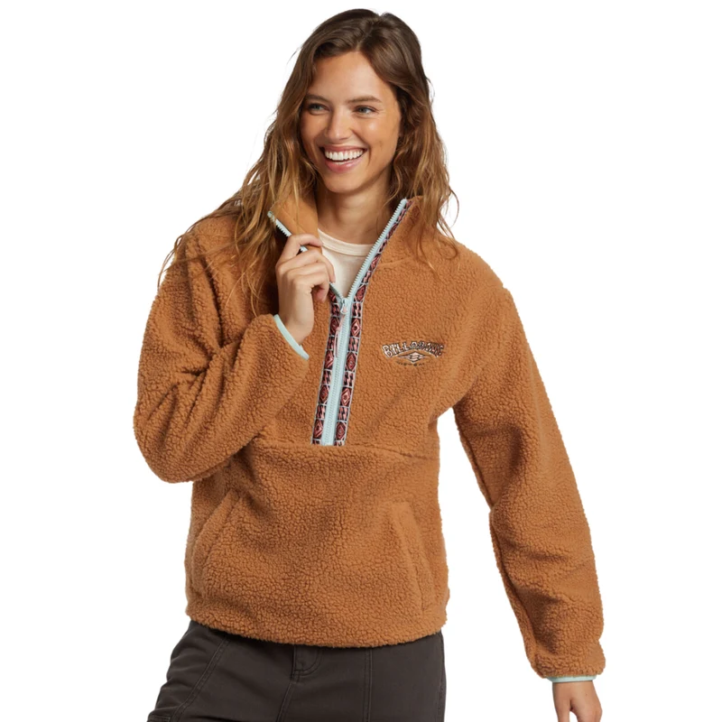 Horizon Mock Neck